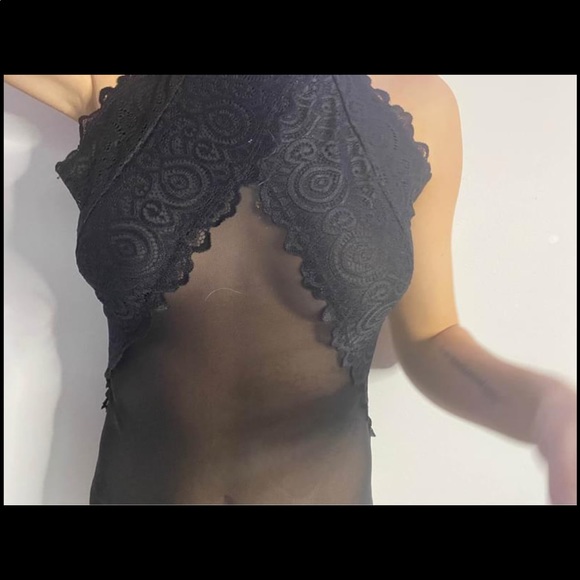 FASHIONNOVA TOP - Picture 2 of 2